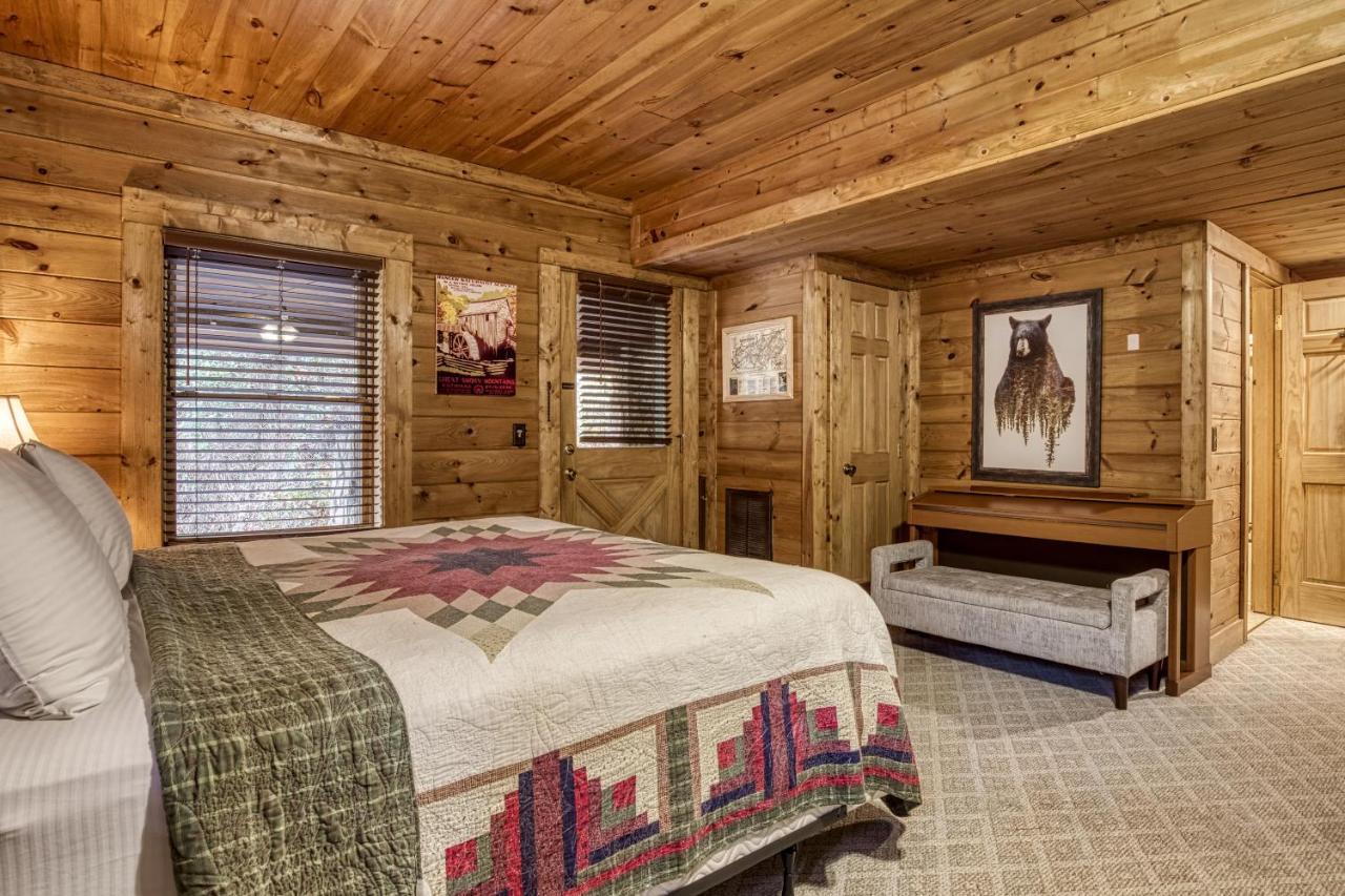 Bridgewood Cabin, Hot Tub, 1089 Of Free Attraction Tickets For Each Paid Day, Dollywood And More! Pigeon Forge Exterior photo